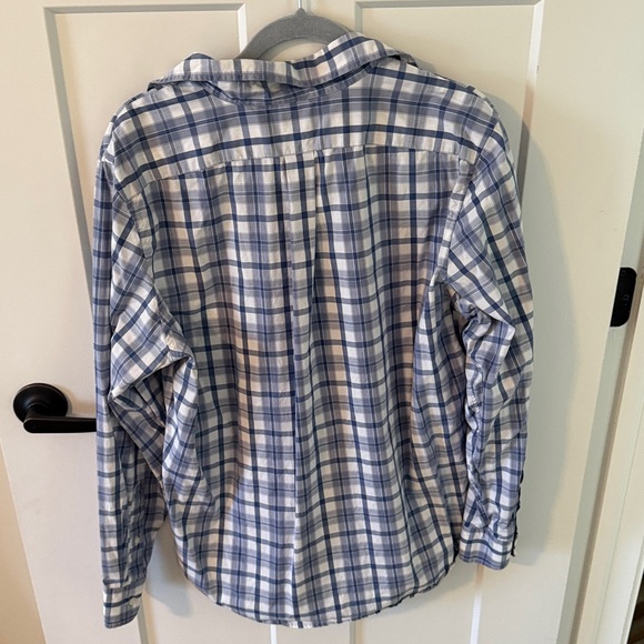 Vineyard Vines Slim Fit Tucker Shirt - Picture 2 of 2